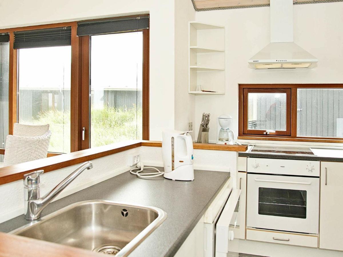 8 Person Holiday Home In Ulfborg Thorsminde Exterior photo